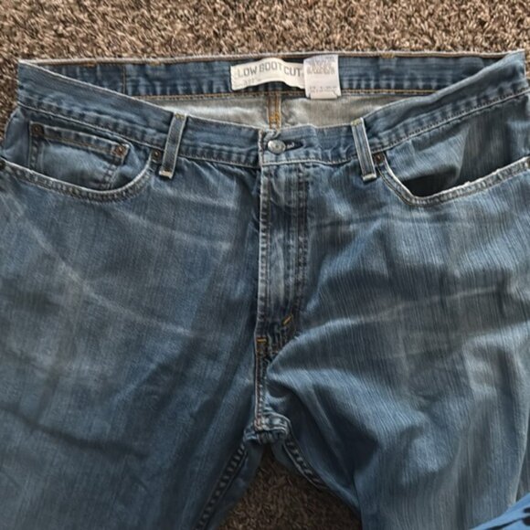 Levi's 527 38 x 32 Light Wash Low Bootcut Jeans - Picture 2 of 10
